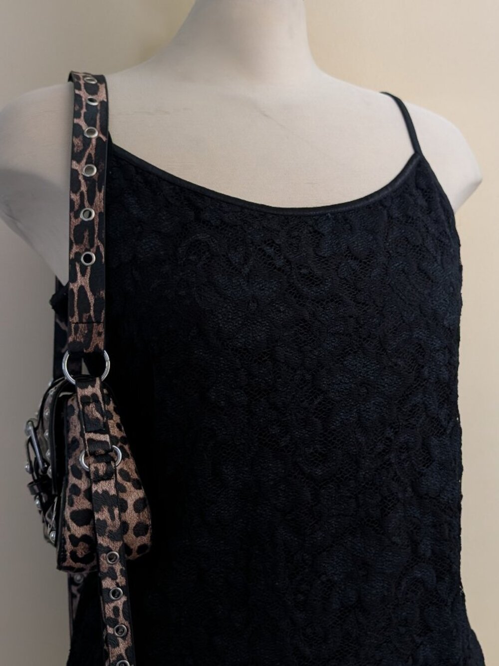 90s LACEY CAMI VINTAGE TANK TOP